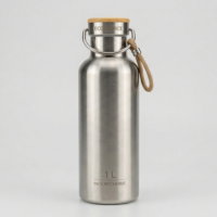 Gourde isotherme en inox 1L – bouchon en bambou